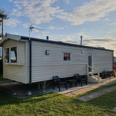 Fantasy Island King Fisher 8Berth 401 Инголдмелс Экстерьер фото