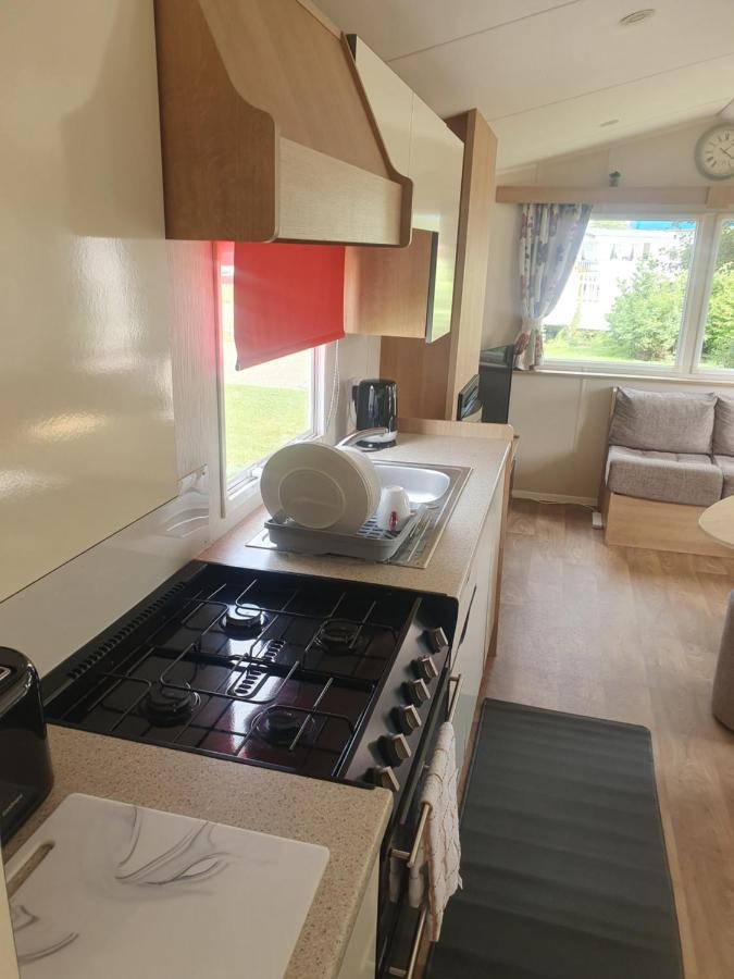 Fantasy Island King Fisher 8Berth 401 Инголдмелс Экстерьер фото