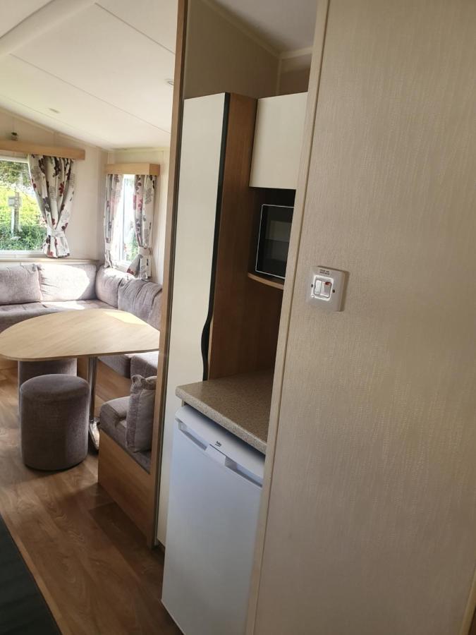 Fantasy Island King Fisher 8Berth 401 Инголдмелс Экстерьер фото