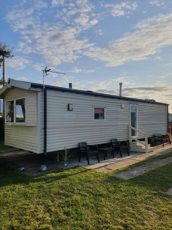 Fantasy Island King Fisher 8Berth 401 Инголдмелс Экстерьер фото